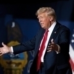 “Уларнинг ҳаммаси йўқ қилинди”. Трамп Эронда режим ўзгарганини айтди