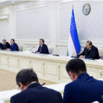 Ko‘pchilik uyining sifati talabga javob bermasligidan norozi – Prezident yig‘ilish o‘tkazdi