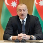 Алиев бор айбни Пашиняннинг бўйнига юклади