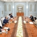 Mirziyoyev meets with US Trade Representative