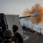 AQSH 38 yil ichida ilk bor Eronga paluba artilleriyasidan zarba berdi