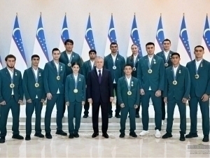 Mirziyoyev meets with Olympic winners and medalists