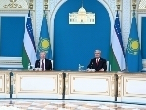 Mirziyoyev congratulates Kazakhstan's President