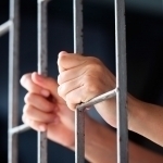 Францияда 15 ёшли бола ёлланма қотил сифатида гумонлонмоқда