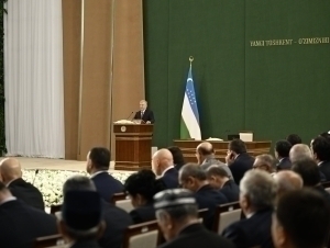 “Ayrim qarorlar oylab cho‘zilmoqda”. Prezident Yangi Toshkentdagi qurilish jarayonlarini tanqid qildi