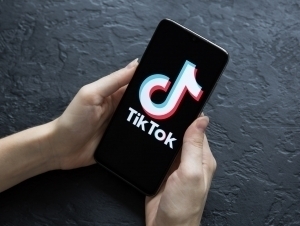 Афғонистонда TikTok ишлатганлар ҳибсга олина бошланди