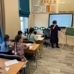 Rossiya hukumati rus tilini bilmaydigan migrant bolalarni maktabga olmaslikni qo‘llab-quvvatladi