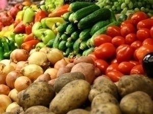 In Kyrgyzstan, a proposal was made to ban the import of vegetables and fruits from Uzbekistan