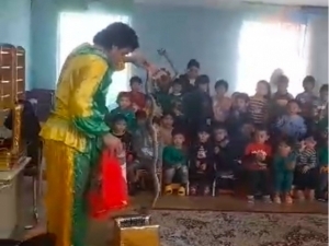 Performer with snakes in Piskent kindergarten punished