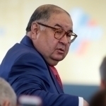 Alisher Usmonov YeI Kengashini sudga berishi mumkin