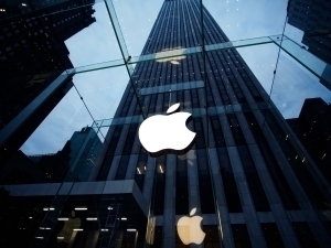 Apple 110 та давлатдаги фойдаланувчиларни огоҳлантирди