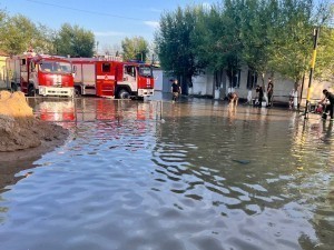 Neighborhood in Tashkent suffers from severe flooding