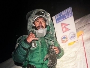 Dunyodagi eng mashhur alpinist Pokistondagi cho‘qqida halok bo‘ldi