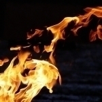 Xotinini yoqib yuborishga uringan erkak ushlandi