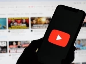YouTube monetizatsiyani yoqish talablarini keskin kuchaytirdi