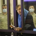 Saakashvili Hukumatga hiyla qilyaptimi? Shifokorlar uning sudda qatnashishiga ruxsat bermayapti
