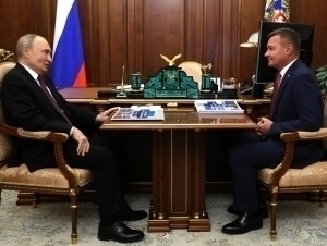 Путин вазирини ишдан бўшатди. У эса жонига қасд қилди