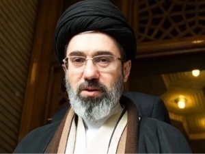 Eron Fors ko‘rfazi va Hormuzni boshqarish niyatida – Xomanaiy