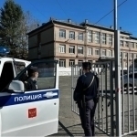 Chelyabinskda maktab o‘quvchisi bolalar va o‘qituvchilarga bolg‘a bilan hujum qildi