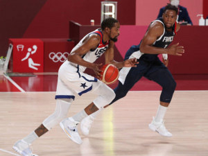 Баскетбол: АҚШ кетма-кет тўртинчи бор Олимпиада чемпионлигини қўлга киритди 