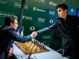 Жавоҳир Синдоров Каруана дуранг ўйнади