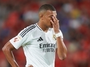 Mbappe PSJdan ololmagan pullari uchun UEFA'ga shikoyat qildi