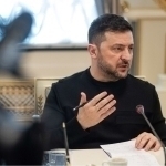 AQSH raketalar yetkazib berishni qisqartirdi, Rossiya zarbalarni kuchaytirishi mumkin – Zelenskiy