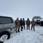 Qozog‘istonda qor bo‘ronida qolib ketgan uch o‘zbekistonlik qutqarildi