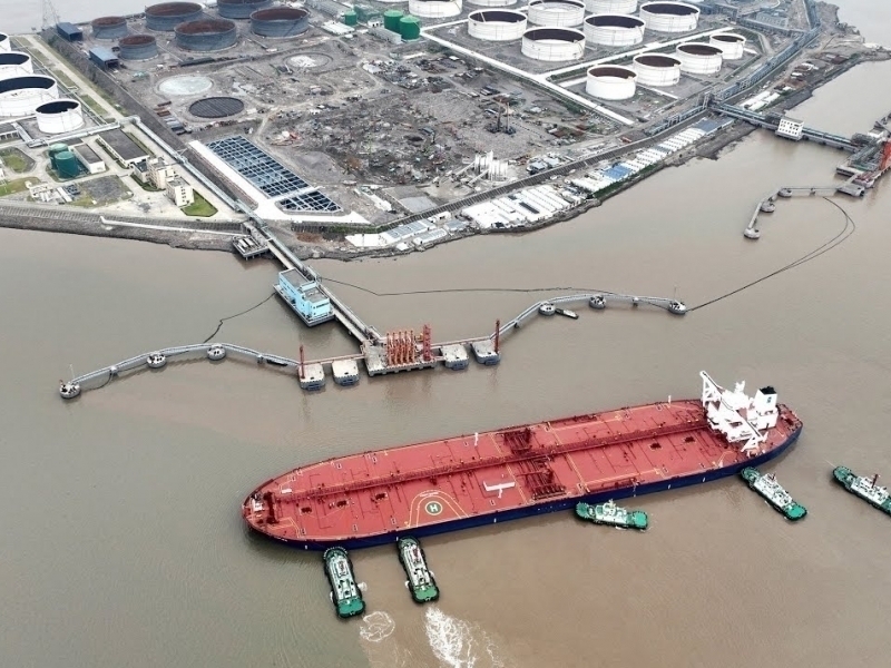 Хитой компаниялари Россия нефтини харид қилишни тўхтатди