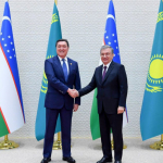 Shavkat Mirziyoyev Asqar Maminni qabul qildi