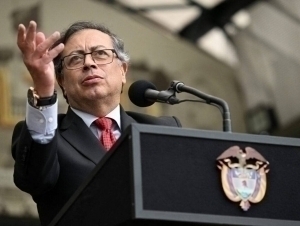 Колумбия Президенти Исроил дипломатларини мамлакатдан қувди