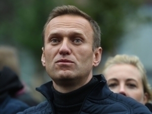 Россия Навальнийнинг қурбақа заҳридан ўлгани ҳақидаги айбловларга жавоб берди