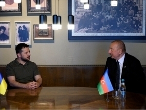 Ozarbayjon Ukrainaga qurol yetkazib berishi mumkin