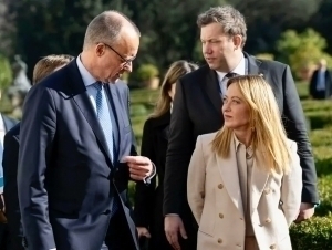 Meloni Trampdan “Tinchlik kengashi”ning formatini o‘zgartirishni so‘radi