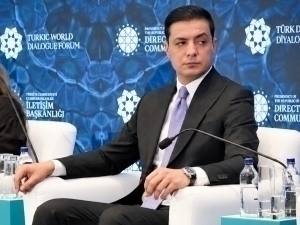 “Turkiy dunyo kelajagini yoşlar quradi”. Qamariddin Şayxov Turkiy muloqot forumida nutq qildi (video)