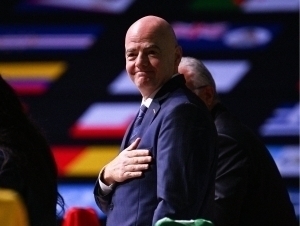 Infantino FIFA’ga a’zo davlatlarga 40 mln dollardan “pora” taklif qildi