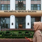 Moldova davlat tili nomini rumin tiliga o‘zgartiradi