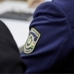 Sharmanda! Toshkentda prokurorning katta yordamchisi “tabletka” bilan ushlandi 