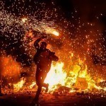 Эрондаги байрамда салют отиш оқибатида 17 киши ўлгани айтилди