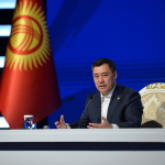 Жапаров Президентлик ваколатларидан воз кечмоқда