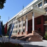 Самарқандда талабаларнинг устига бетон плита қулаб тушди