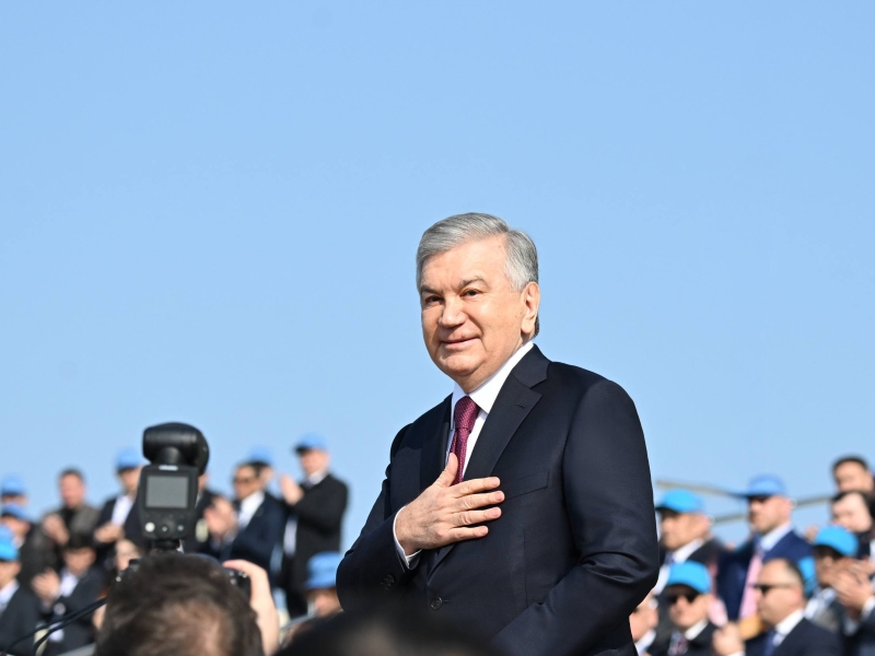 Шавкат Мирзиёев Қурувчилар куни билан Ўзбекистон қурувчиларини табриклади