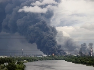 Ukraina Rossiyaning neft infratuzilmasini bombardimon qildi