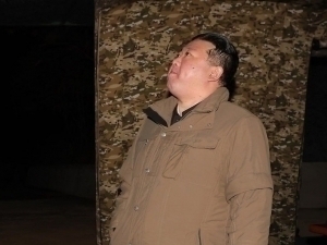 Шимолий Корея Ким Чен Ин бош-қошлигида жосуслик сунъий йўлдошини учирди (фото)