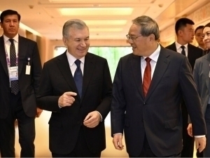 President Mirziyoyev invites China’s premier to Uzbekistan