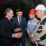 “Бундай сифатли кўмир ҳеч қаерда йўқ” – Президент Шарғун кўмир конида бўлди