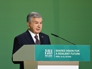 Шавкат Мирзиёев “Марказий Осиёнинг тоза ҳавоси” консорциумини таъсис этишни таклиф қилди