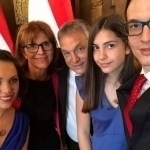 Orbanning oilasi tahdidga uchramoqda