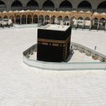 Ka’bada noodatiy tarzda namoz o‘qish boshlandi (video)