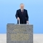 Mirziyoyev kicks off new airport project
